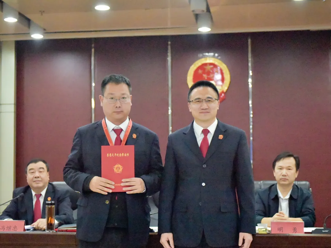 微信图片_20250327160239_179.jpg
